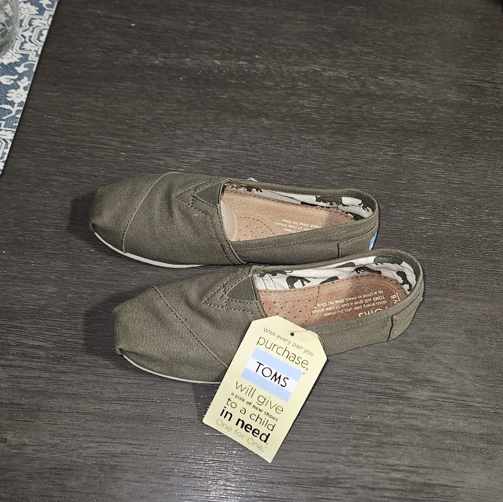 TOMS Forest Green Canvas Slip-Ons